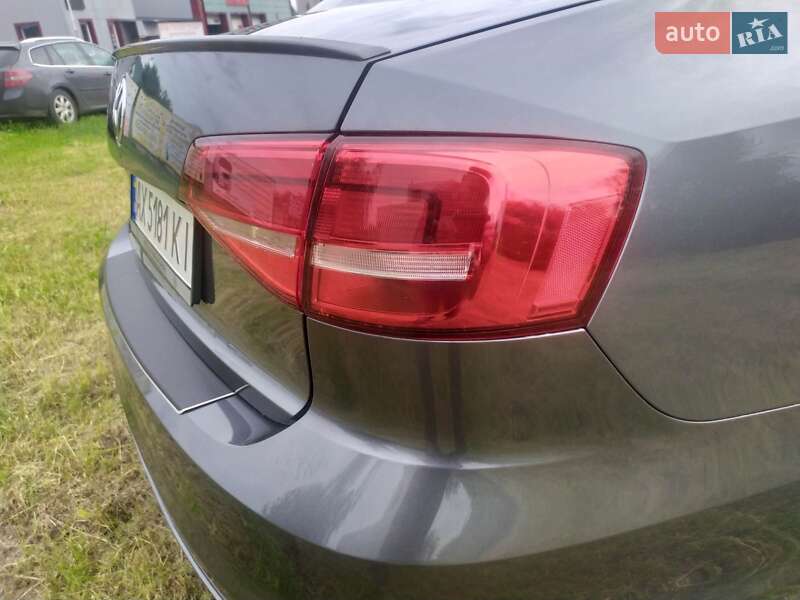 Седан Volkswagen Jetta 2014 в Харкові