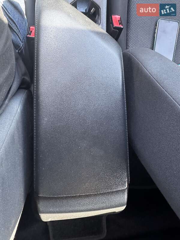 Седан Volkswagen Jetta 2018 в Львове