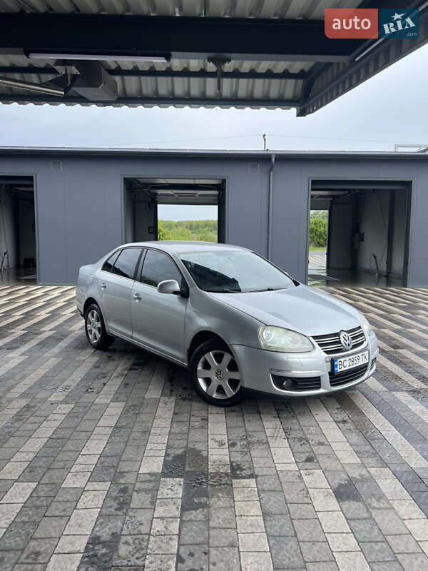 Volkswagen Jetta 2008