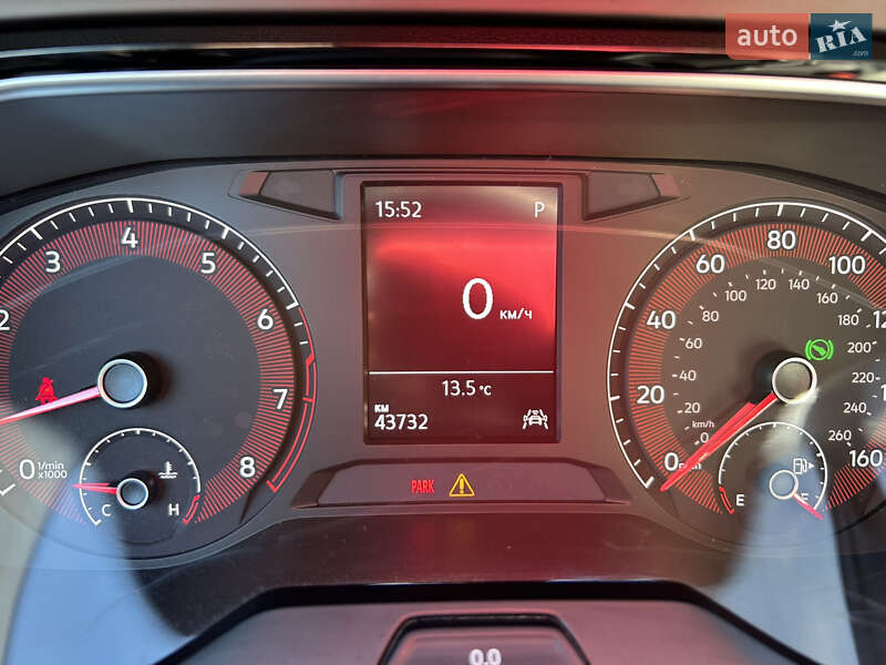Седан Volkswagen Jetta 2019 в Черкасах
