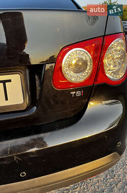 Седан Volkswagen Jetta 2009 в 