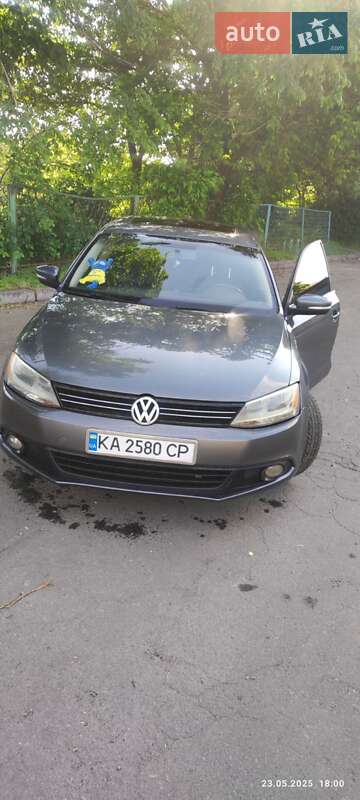 Volkswagen Jetta 2013