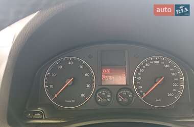 Седан Volkswagen Jetta 2005 в 