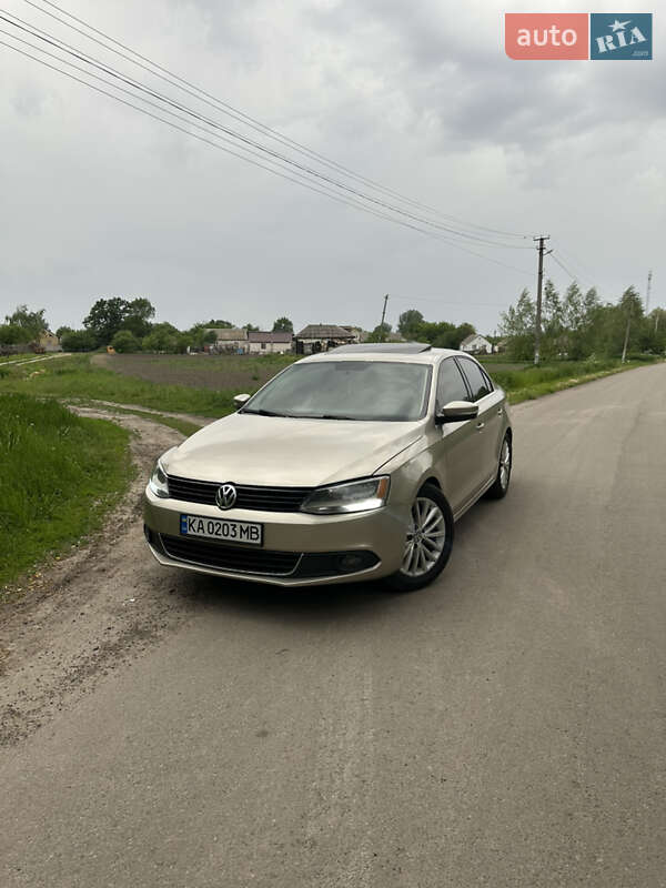 Volkswagen Jetta 2012