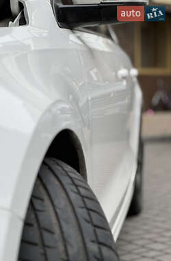 Седан Volkswagen Jetta 2012 в 