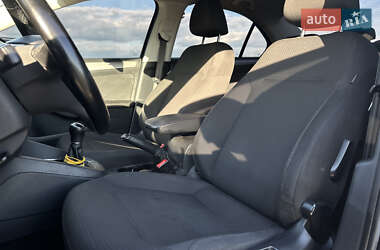 Седан Volkswagen Jetta 2015 в Мукачево