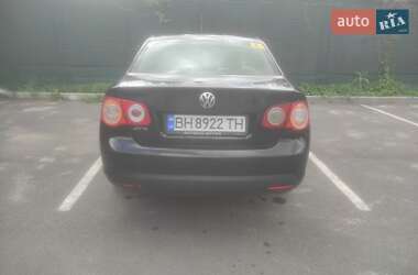 Седан Volkswagen Jetta 2008 в 