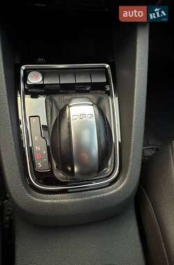 Седан Volkswagen Jetta 2015 в 