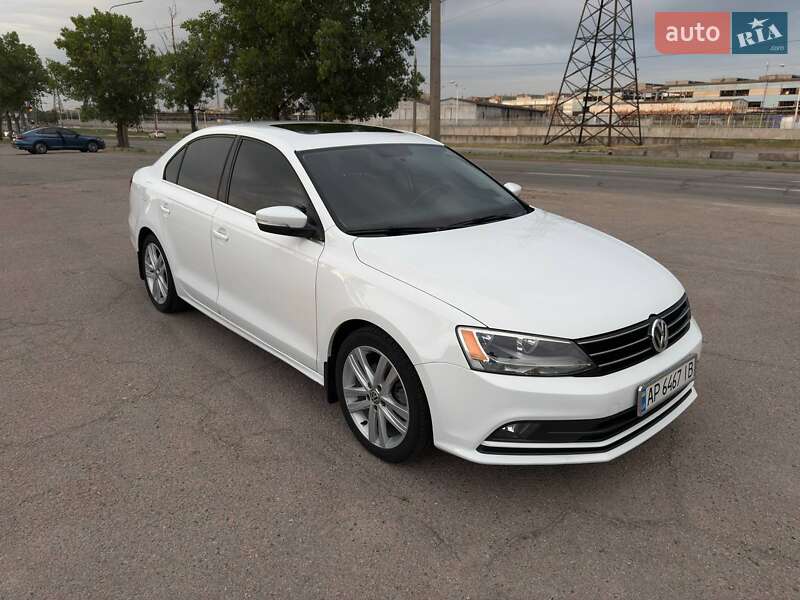Седан Volkswagen Jetta 2015 в Запорожье