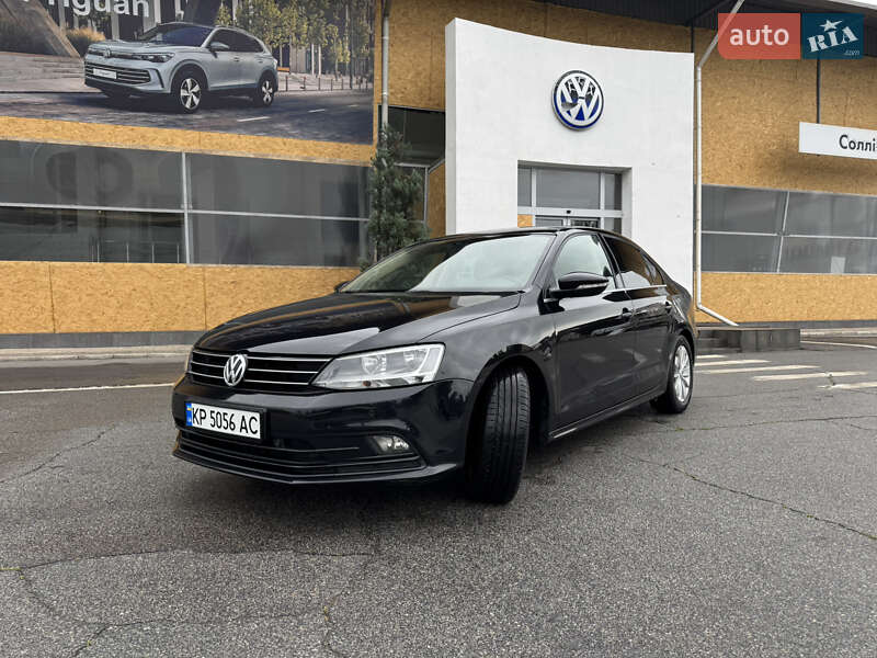 Volkswagen Jetta 2016