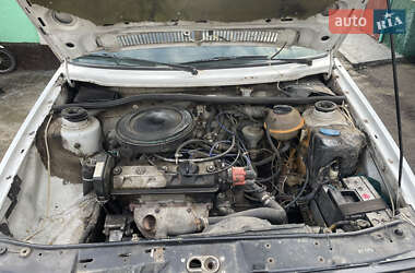 Седан Volkswagen Jetta 1986 в 