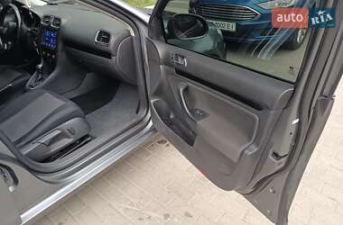Универсал Volkswagen Jetta 2012 в 