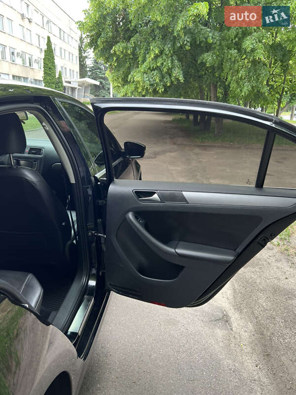 Седан Volkswagen Jetta 2012 в Черкасах фото 26 Седан Volkswagen Jetta 2012 в Черкасах