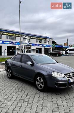 Седан Volkswagen Jetta 2007 в 
