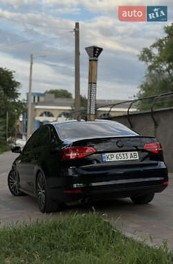 Седан Volkswagen Jetta 2014 в 