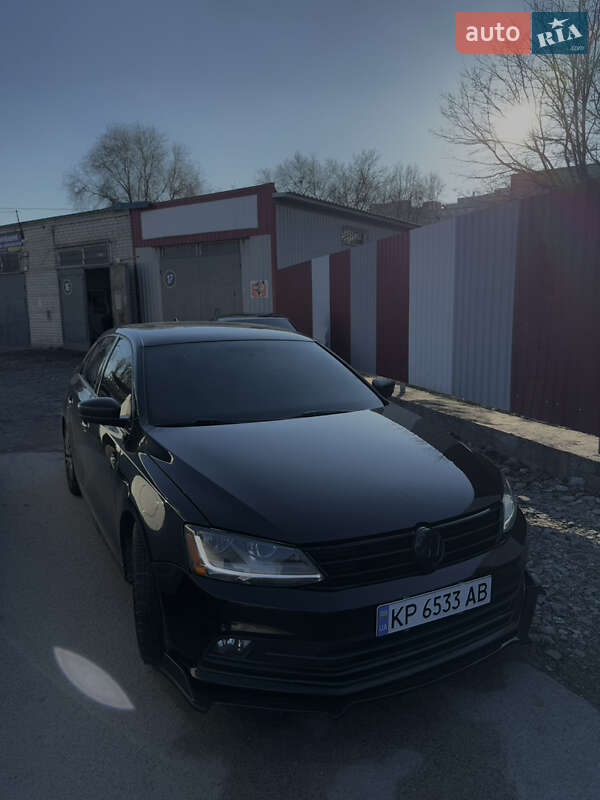 Седан Volkswagen Jetta 2014 в Днепре