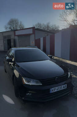 Седан Volkswagen Jetta 2014 в 
