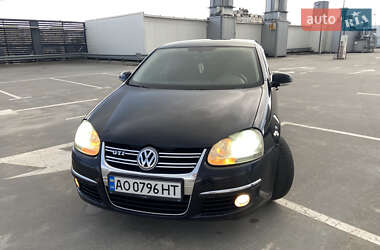 Седан Volkswagen Jetta 2005 в 
