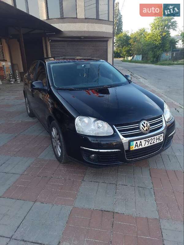 Седан Volkswagen Jetta 2008 в Василькові