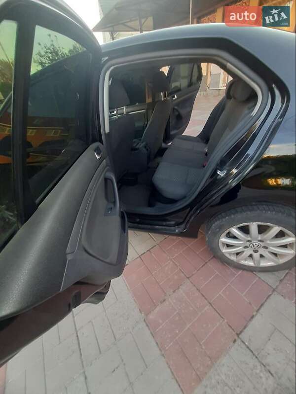 Седан Volkswagen Jetta 2008 в Василькові