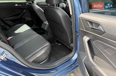 Седан Volkswagen Jetta 2018 в 