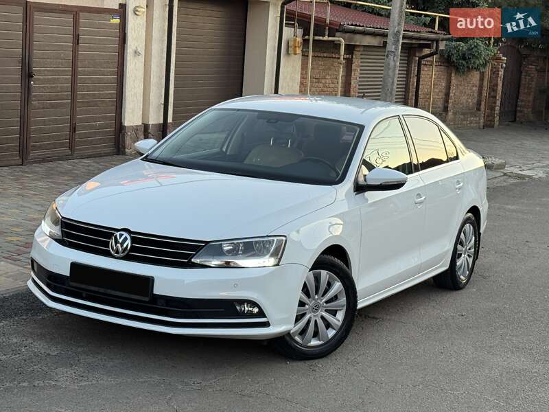 Volkswagen Jetta 2016