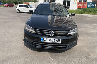 Седан Volkswagen Jetta 2015 в 