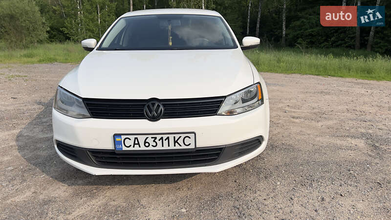 Седан Volkswagen Jetta 2011 в Житомирі