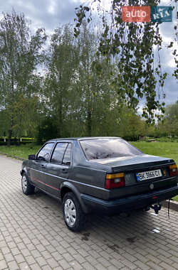 Седан Volkswagen Jetta 1988 в 