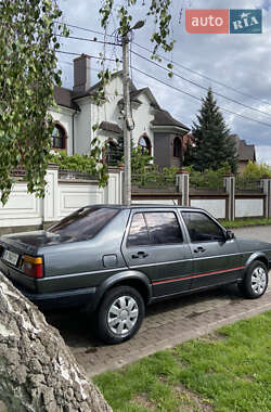 Седан Volkswagen Jetta 1988 в 