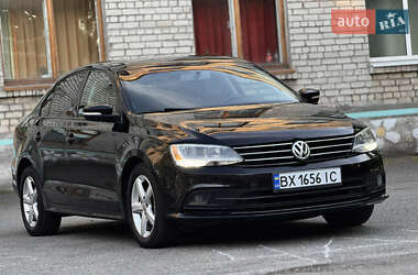 Седан Volkswagen Jetta 2011 в 