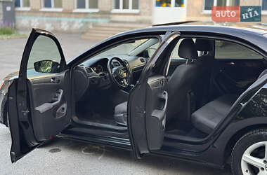 Седан Volkswagen Jetta 2011 в 