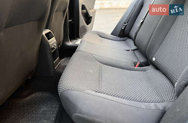 Седан Volkswagen Jetta 2011 в 