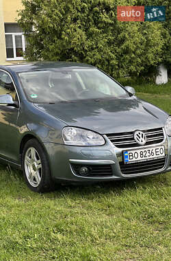 Седан Volkswagen Jetta 2006 в 