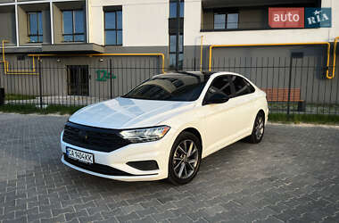 Седан Volkswagen Jetta 2019 в Черкассах
