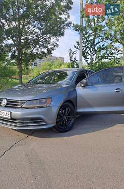 Седан Volkswagen Jetta 2016 в 
