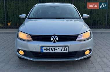 Седан Volkswagen Jetta 2011 в 