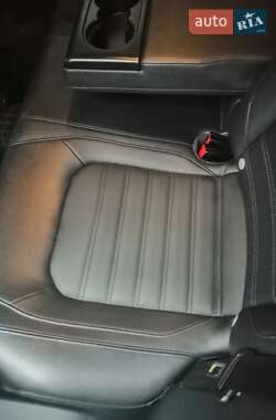 Седан Volkswagen Jetta 2012 в 