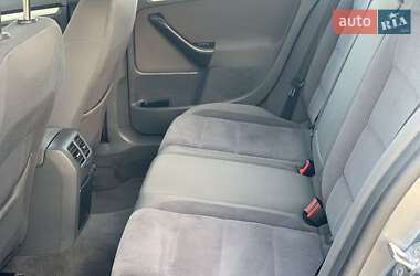 Седан Volkswagen Jetta 2006 в 