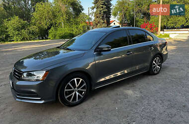 Седан Volkswagen Jetta 2016 в Запорожье