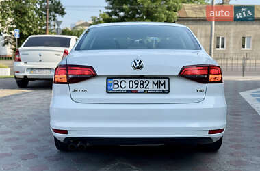 Седан Volkswagen Jetta 2017 в 