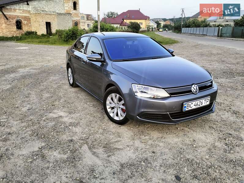 Volkswagen Jetta 2013