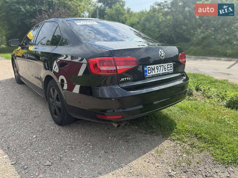 Седан Volkswagen Jetta 2015 в Сновську