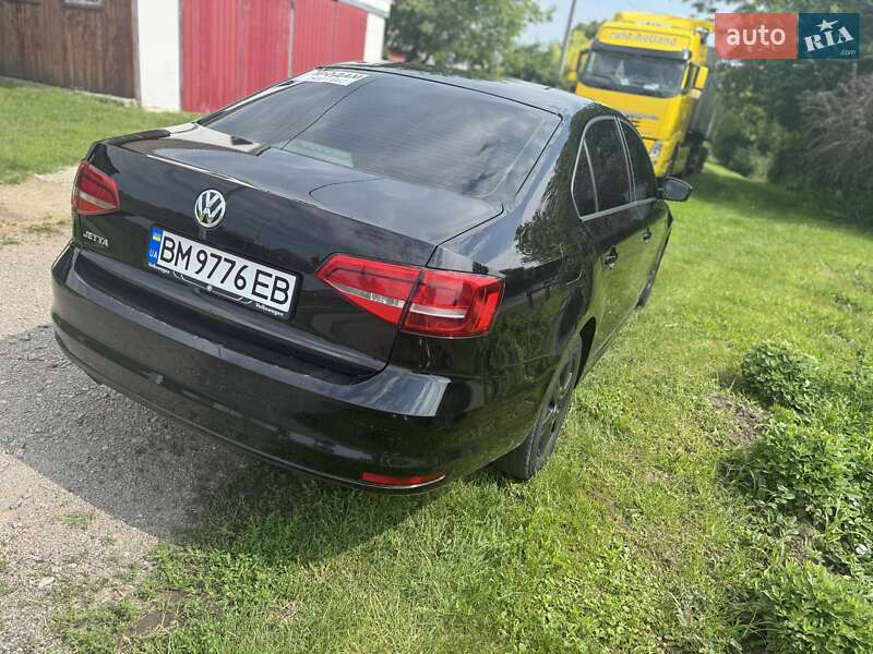Седан Volkswagen Jetta 2015 в Сновську