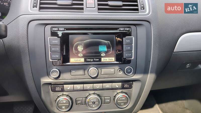 Седан Volkswagen Jetta 2014 в Києві