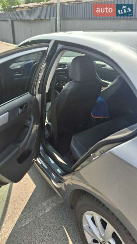 Седан Volkswagen Jetta 2014 в Херсоне