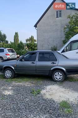 Седан Volkswagen Jetta 1988 в Кременце