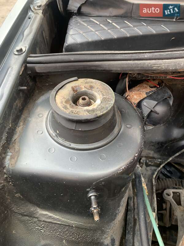 Седан Volkswagen Jetta 1988 в Кременці фото 3 Седан Volkswagen Jetta 1988 в Кременці