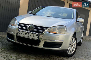 Седан Volkswagen Jetta 2007 в Самборі
