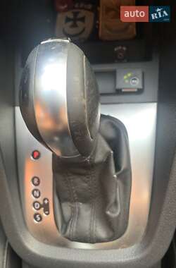 Седан Volkswagen Jetta 2011 в 